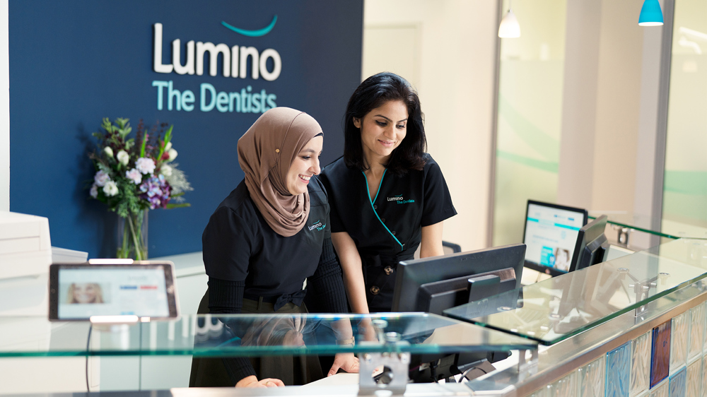 Get your FREE veneers consultation Lumino The Dentists