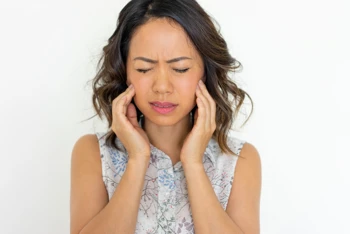 Three reasons why you have sensitive gums
