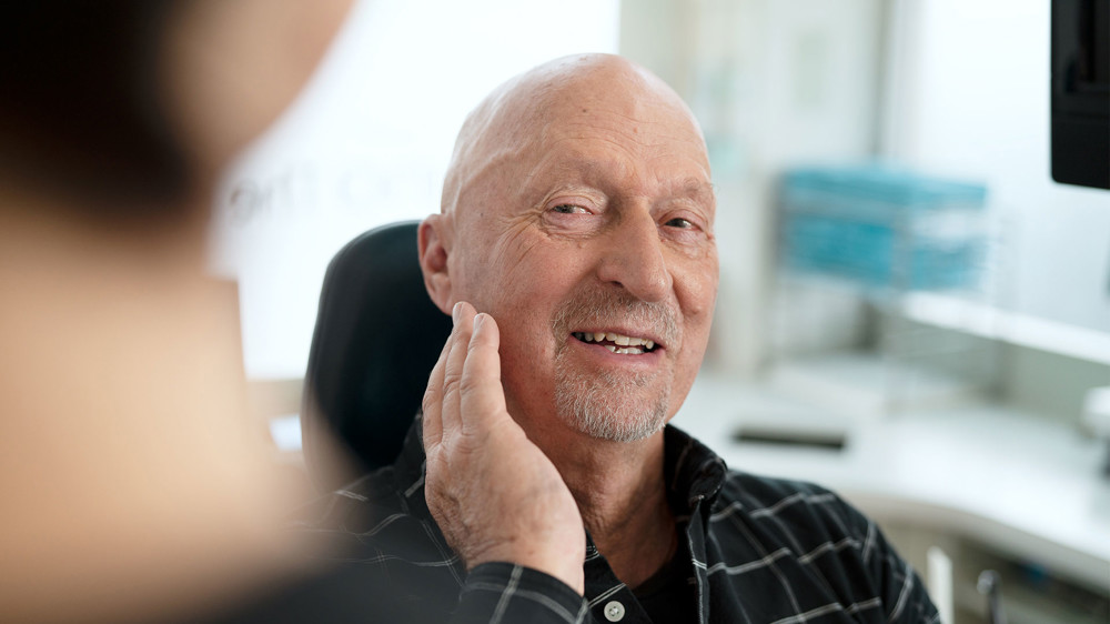 190823 Lumino 1011 Pain