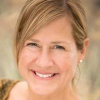 Dr Colleen J Scholz