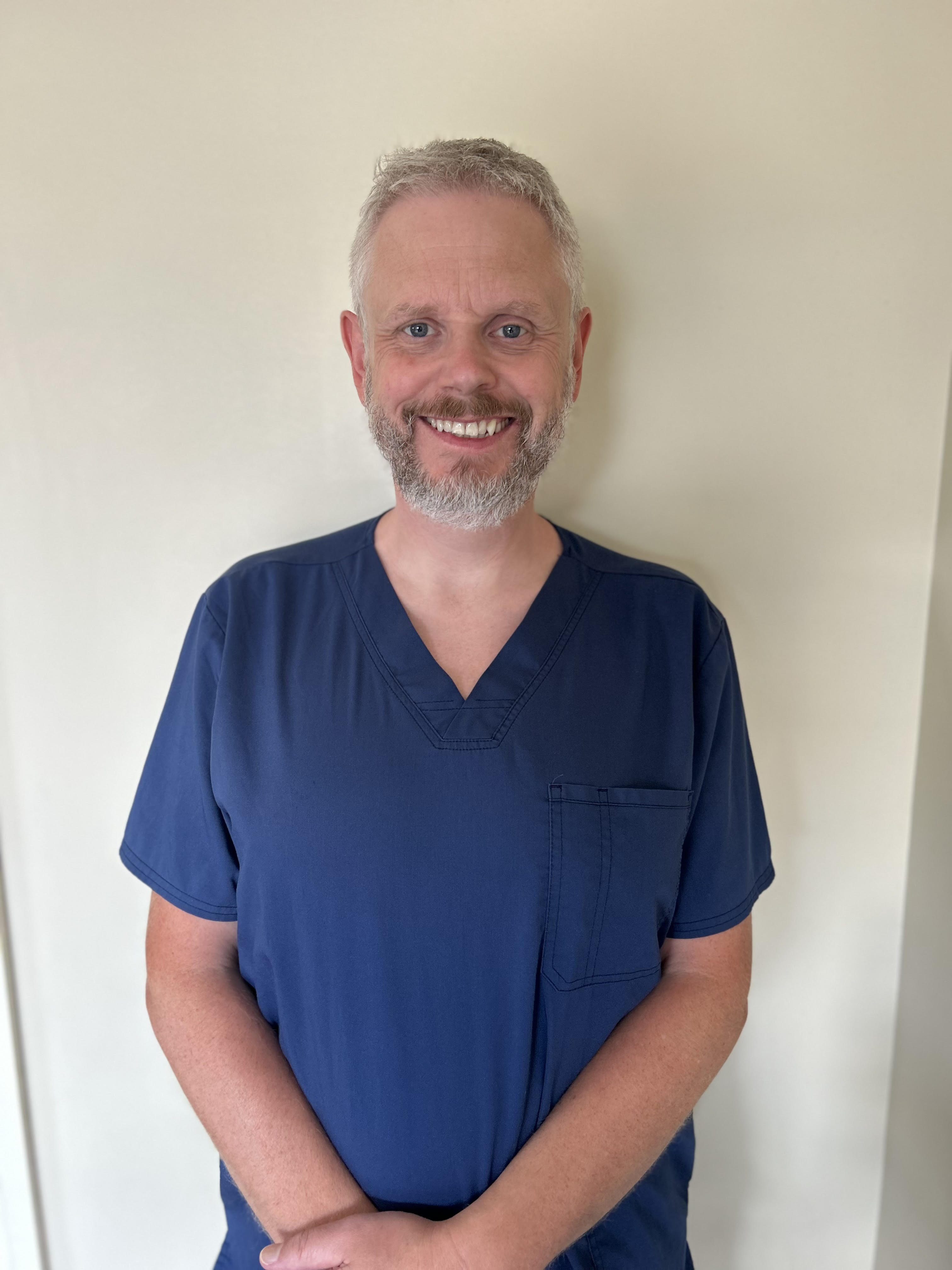 Dave Thompson Bio Pic