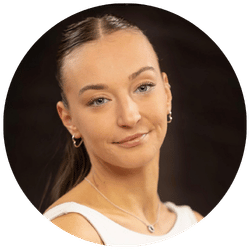 Lotti Kurusa Oral Health Therapist