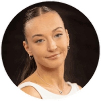 Lotti Kurusa Oral Health Therapist